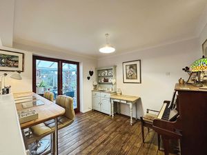 Photo 10- click for photo gallery